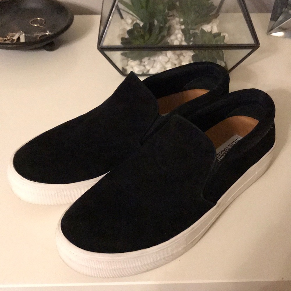 Steve Madden Platform Slip-Ons